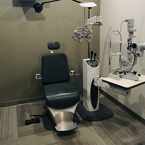 Examination room at Iconic Eye Care